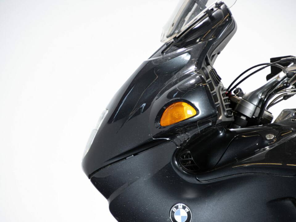 Image 13/50 de BMW R 1100 RT (1998)