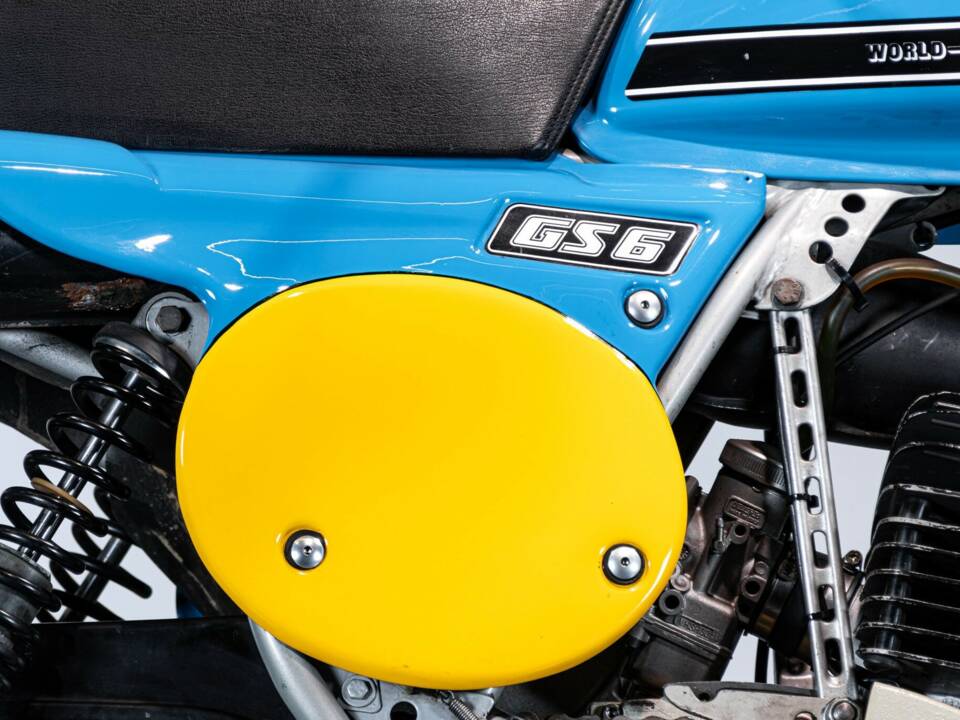 Imagen 39/50 de KTM DUMMY (1978)