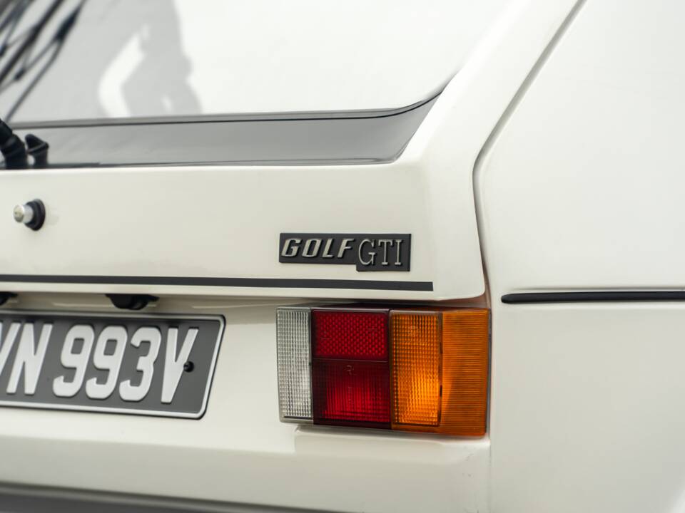 Image 10/40 of Volkswagen Golf I GTI 1.6 (1980)
