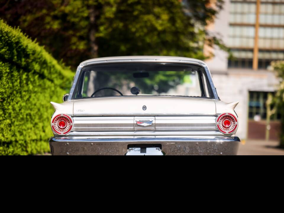 Bild 13/89 von Ford Fairlane 500 (1963)