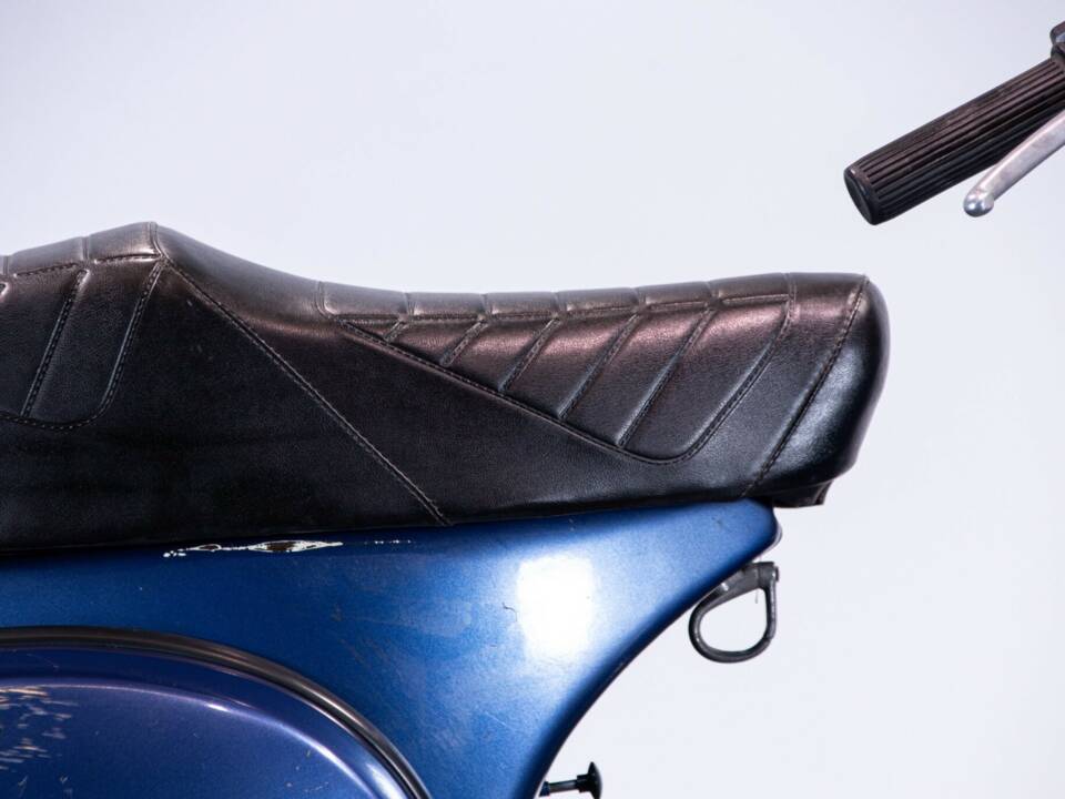 Imagen 50/50 de Piaggio Vespa PX 125 E (1986)