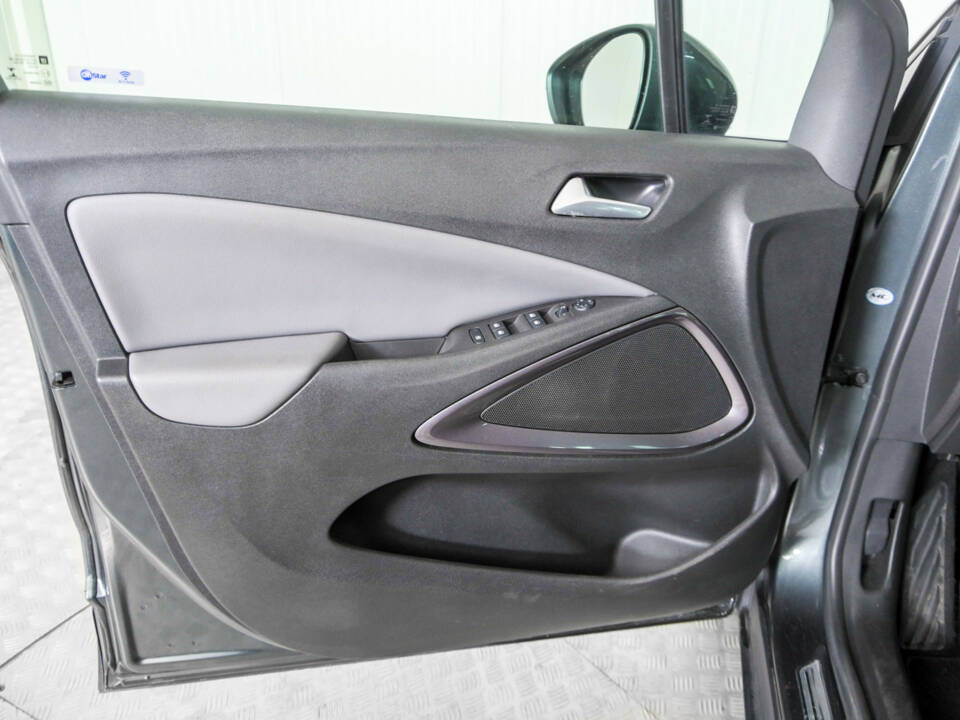 Bild 35/50 von Opel Crossland X 1.2 Turbo (2018)