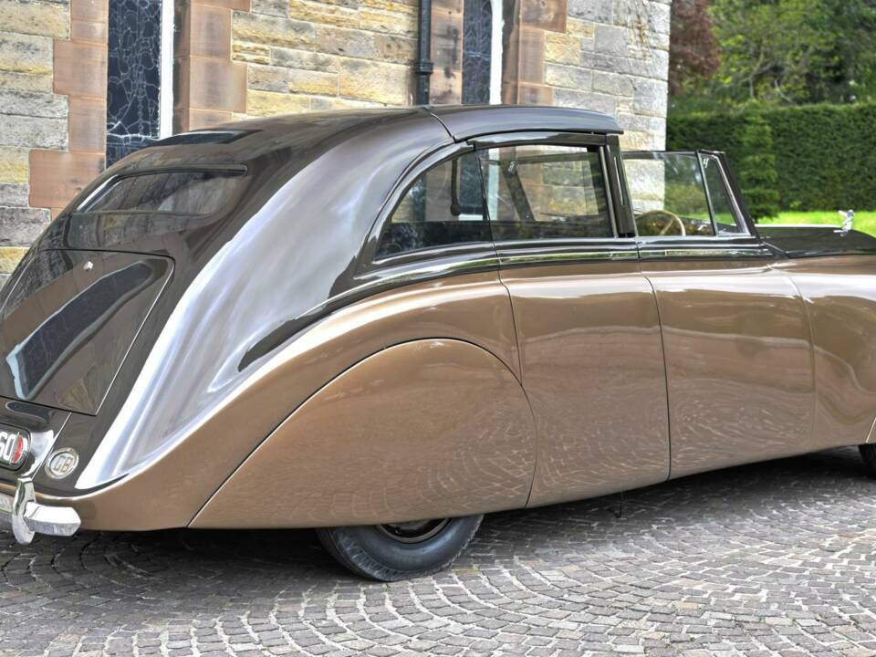 Imagen 2/50 de Rolls-Royce Silver Wraith (1946)