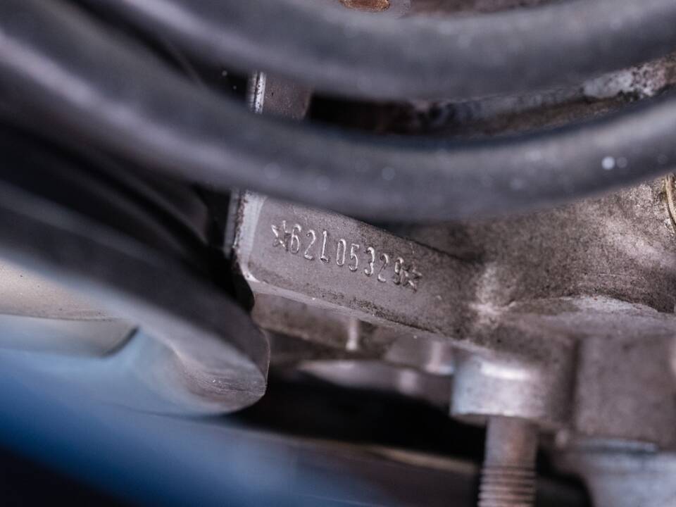 Bild 52/56 von Porsche 911 Carrera 4 (1990)