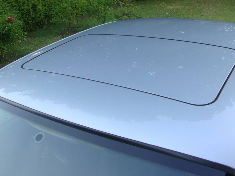 Afbeelding 12/39 van BMW 316i (1993)
