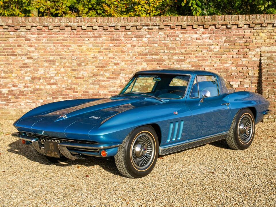Afbeelding 1/50 van Chevrolet Corvette Sting Ray (1966)