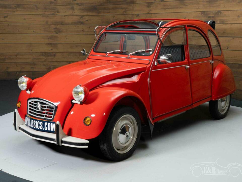 Immagine 6/19 di Citroën 2 CV 6 (1985)