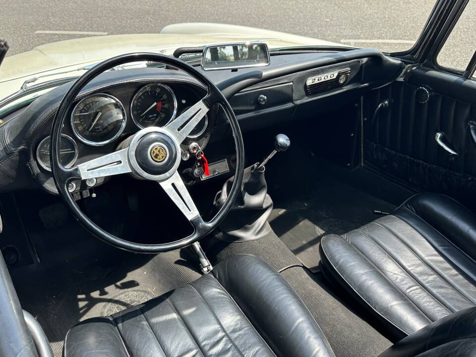 Bild 6/6 von Alfa Romeo 2600 Spider (1963)