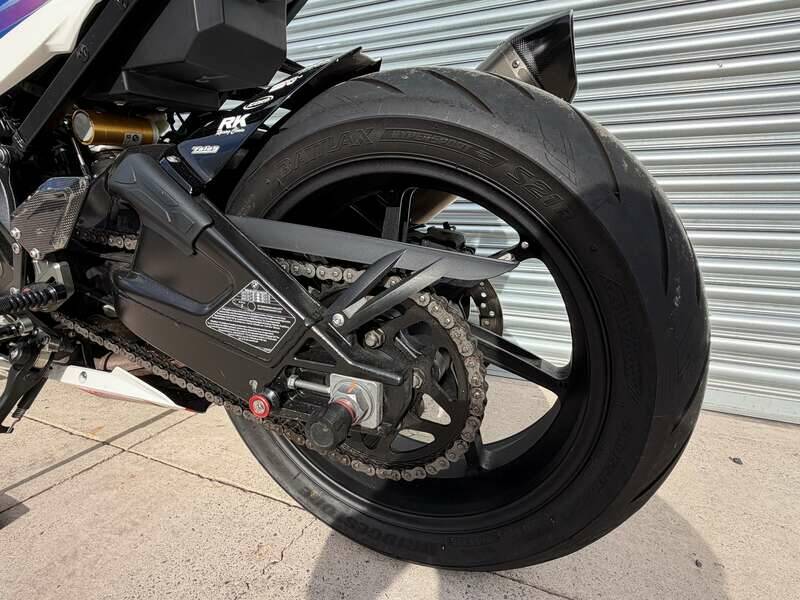 Bild 25/33 von BMW S 1000RR 'TYCO' BSB Race Replica (2016)