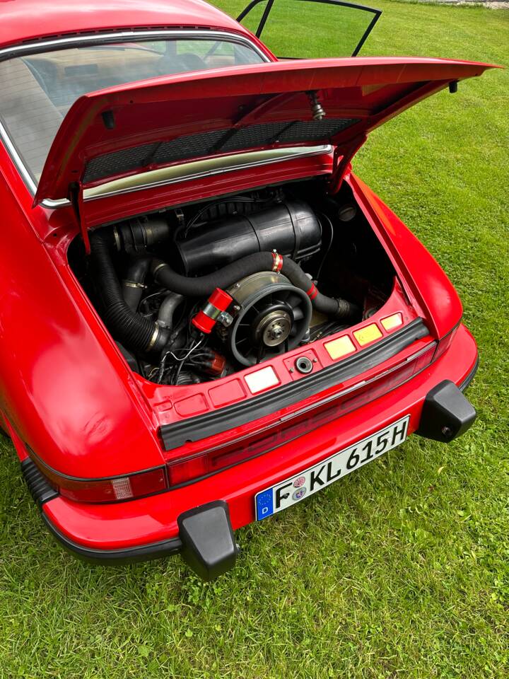 Image 47/100 of Porsche 911 2.7 S (1977)