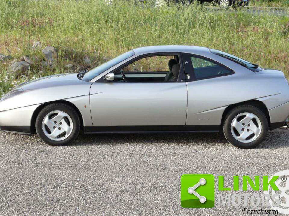 Bild 8/10 von FIAT Coupé 2.0 20V (1997)