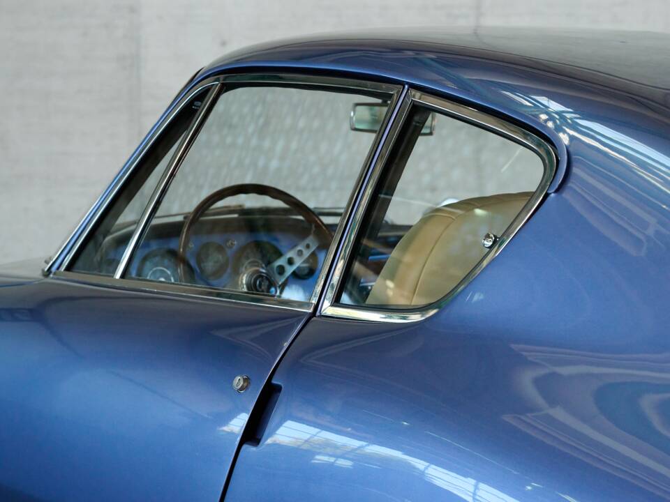 Imagen 14/50 de FIAT Ghia 1500 GT (1967)