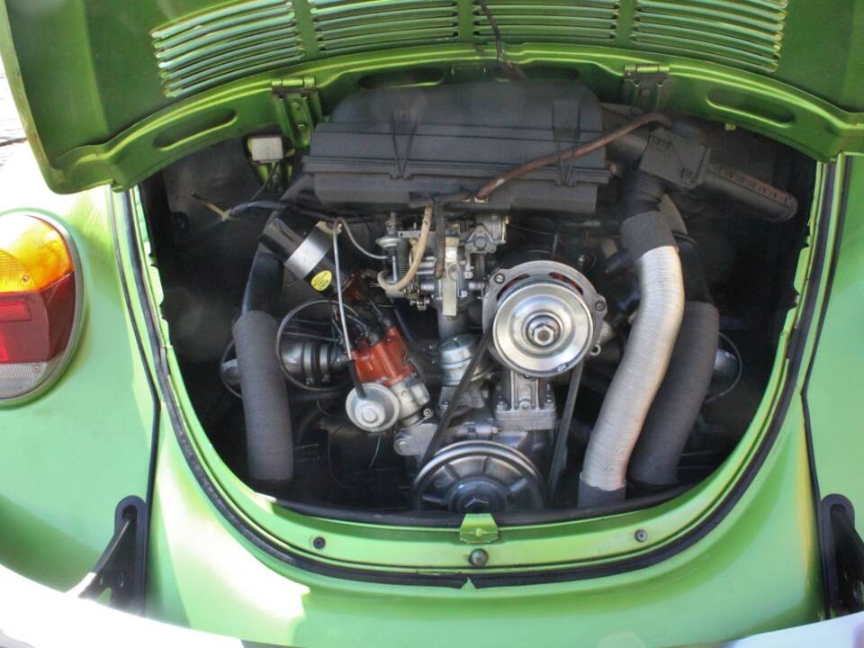 Bild 6/19 von Volkswagen Käfer 1303 LS (1976)