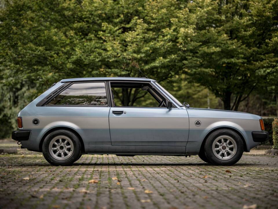 Image 4/8 of Talbot Sunbeam Lotus (1983)