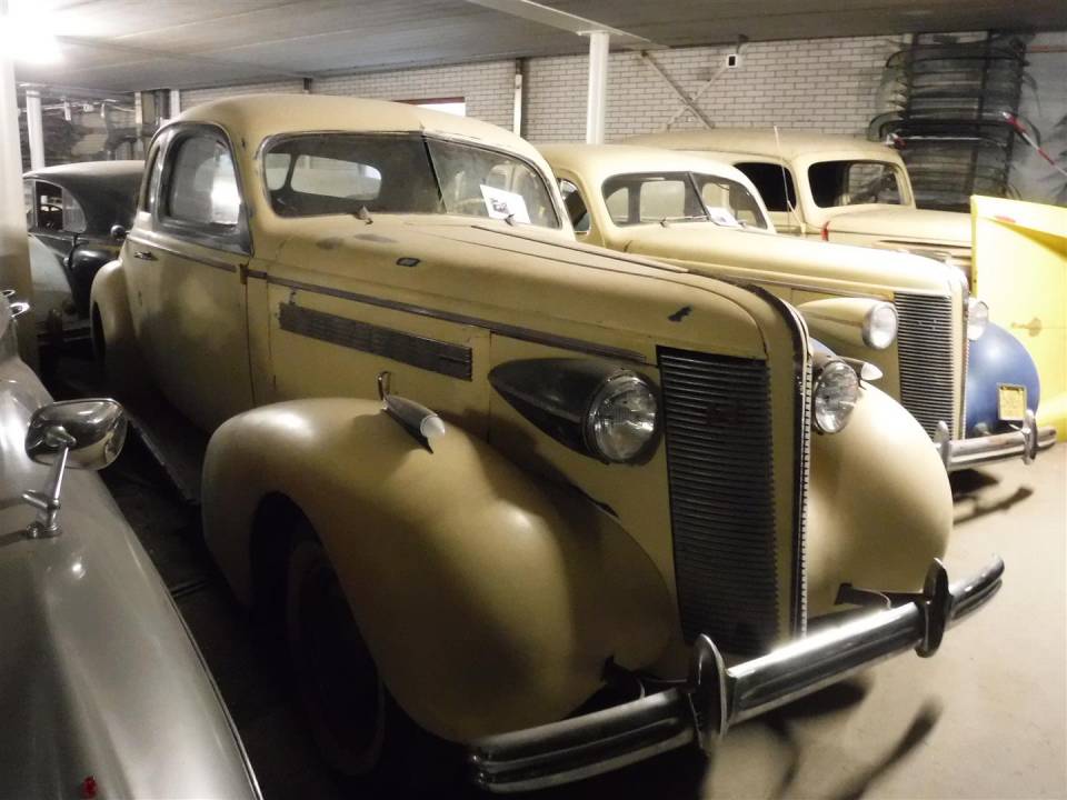 Image 11/50 of Buick Special Serie 40 (1937)