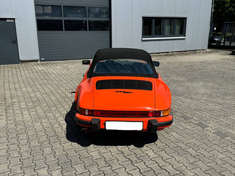 Image 7/14 of Porsche 911 SC 3.0 (1983)