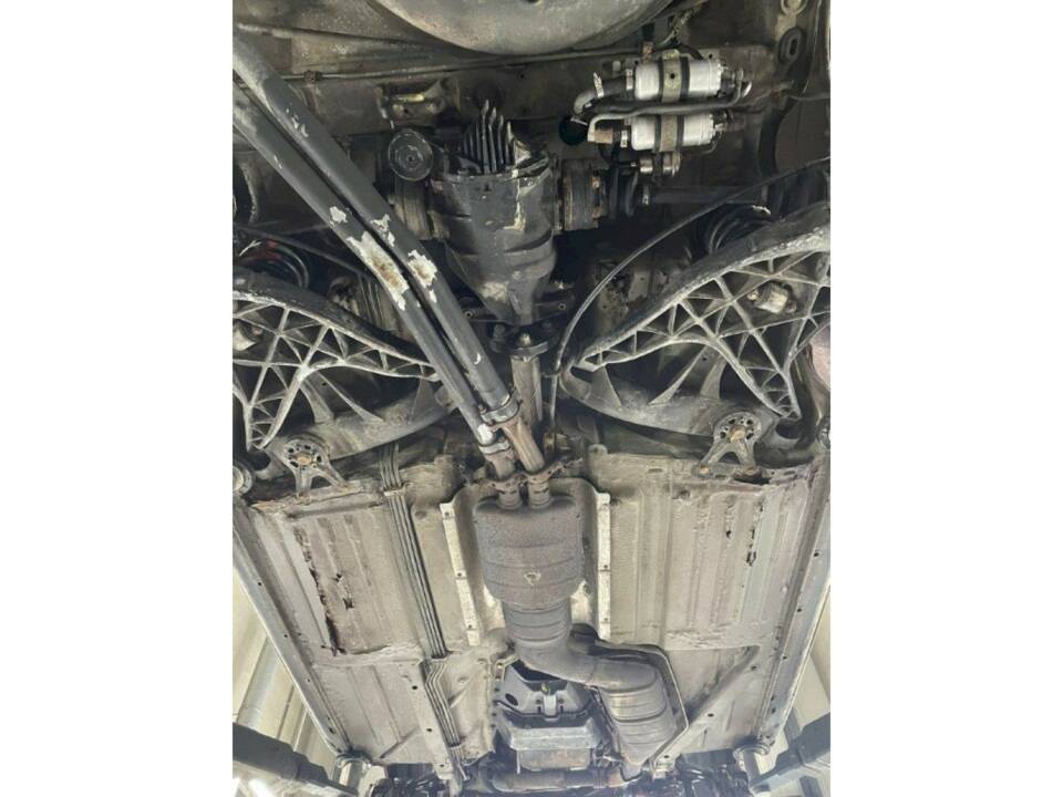 Bild 30/36 von Mercedes-Benz 560 SL (1986)