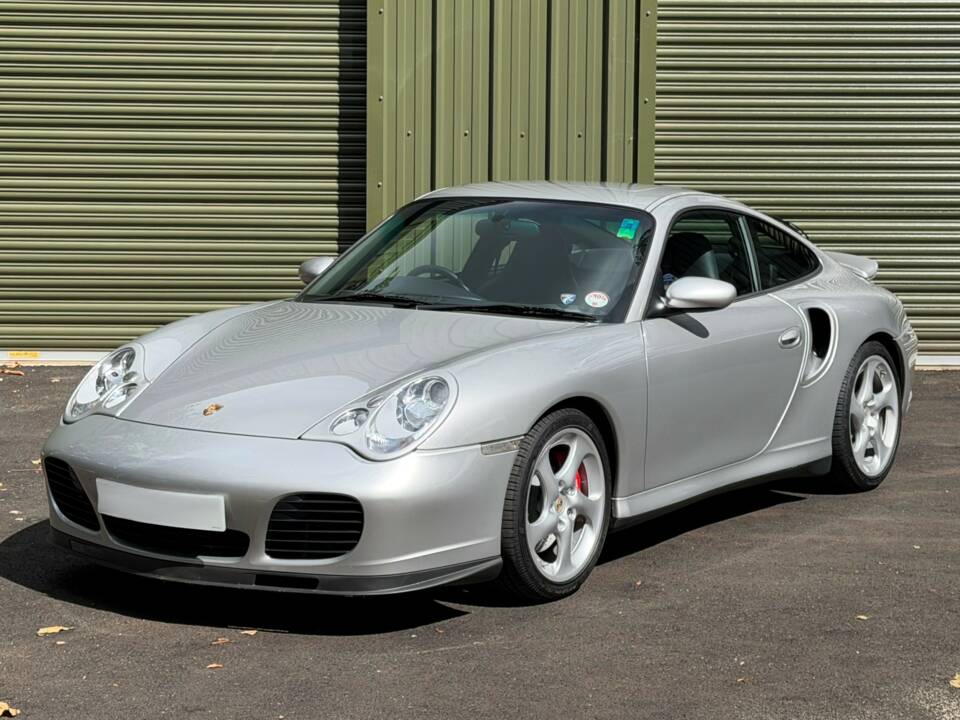 Afbeelding 1/6 van Porsche 911 Turbo (2001)