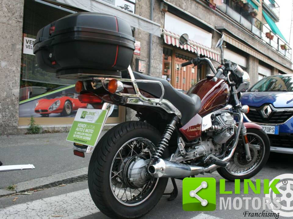 Image 4/10 de Moto Guzzi DUMMY (1996)