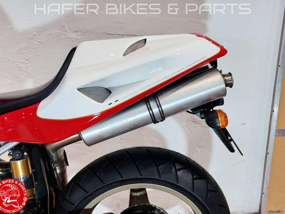 Bild 32/42 von Ducati 916 SPS (1997)