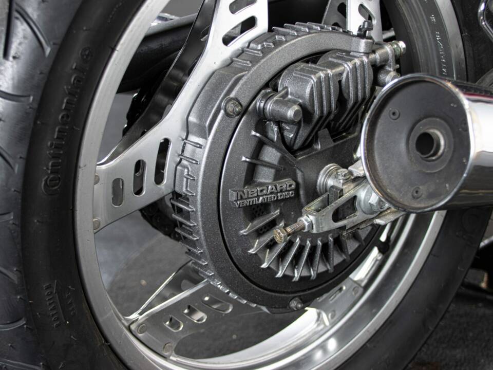 Image 39/50 of Honda CBX 550 F (1982)