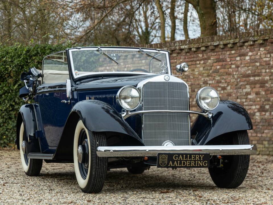 Image 41/50 of Mercedes-Benz 230 Cabriolet A (1939)
