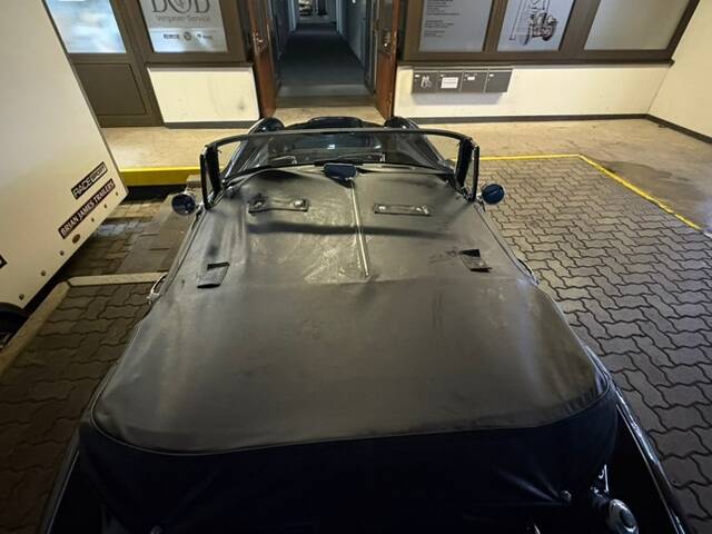 Image 15/27 de Austin-Healey 3000 Mk II (BJ7) (1964)