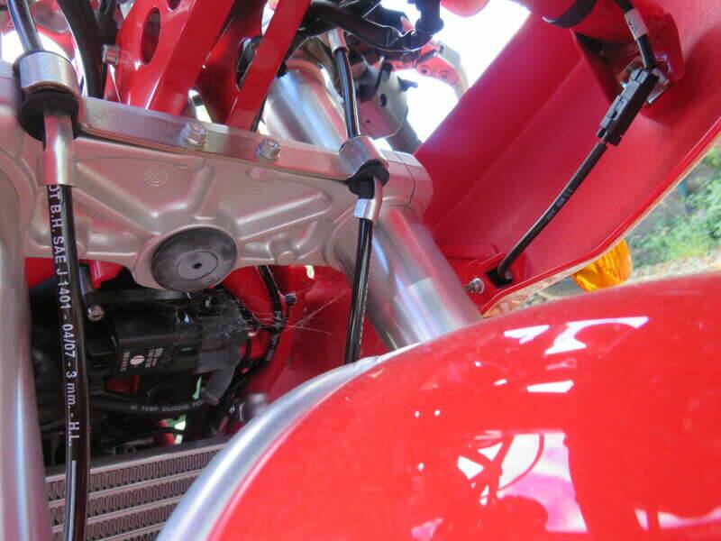 Image 22/23 of Ducati Sport 1000 S (2009)
