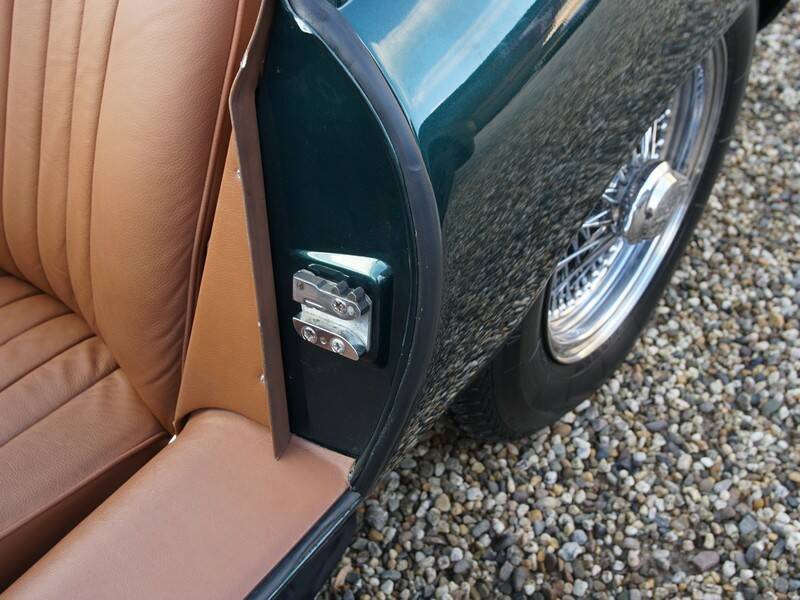 Image 37/50 de Jaguar Type E 4.2 (1967)