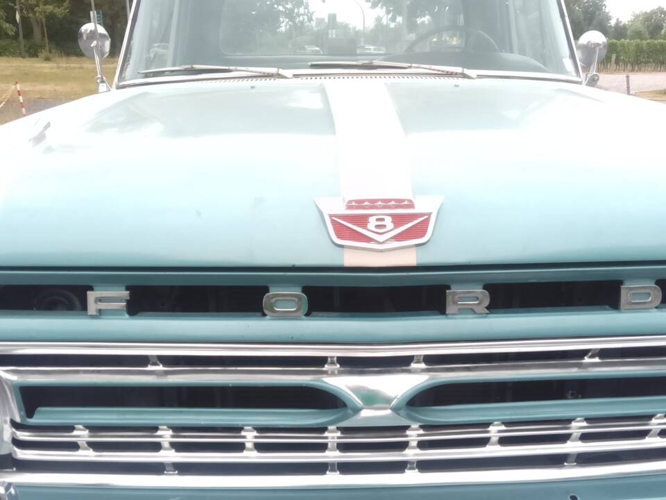 Immagine 22/82 di Ford F-100 (1966)