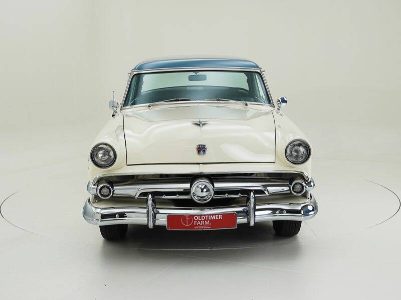 Imagen 6/15 de Ford Crestline Victoria (1954)