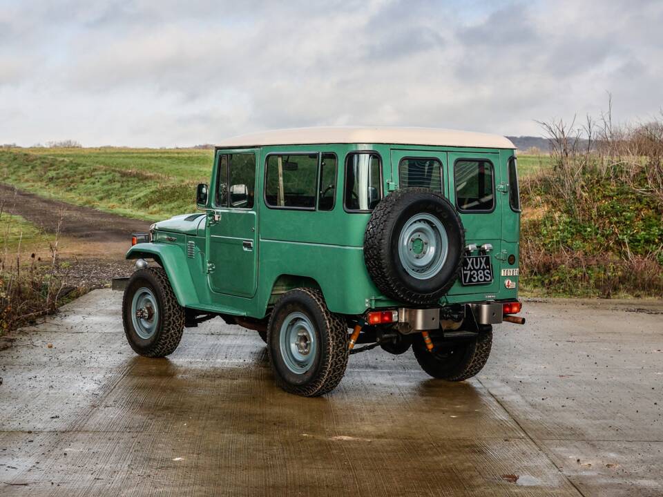Bild 8/45 von Toyota Land Cruiser FJ 40 (1978)