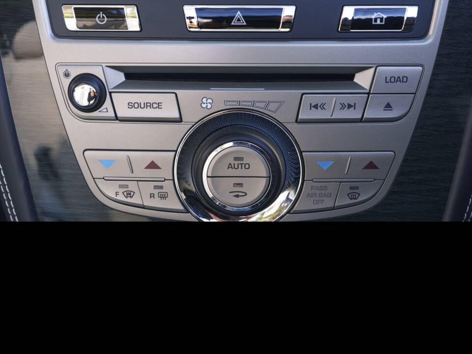 Image 21/30 de Jaguar XKR (2009)