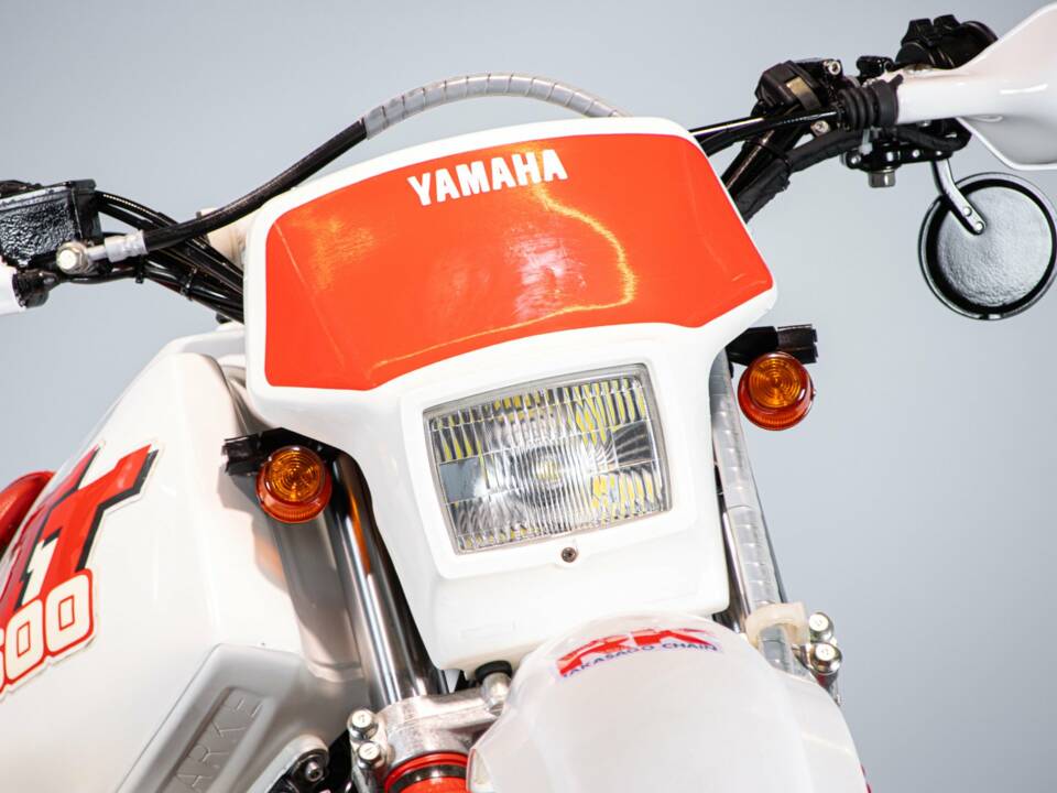 Image 29/50 de Yamaha DUMMY (1986)