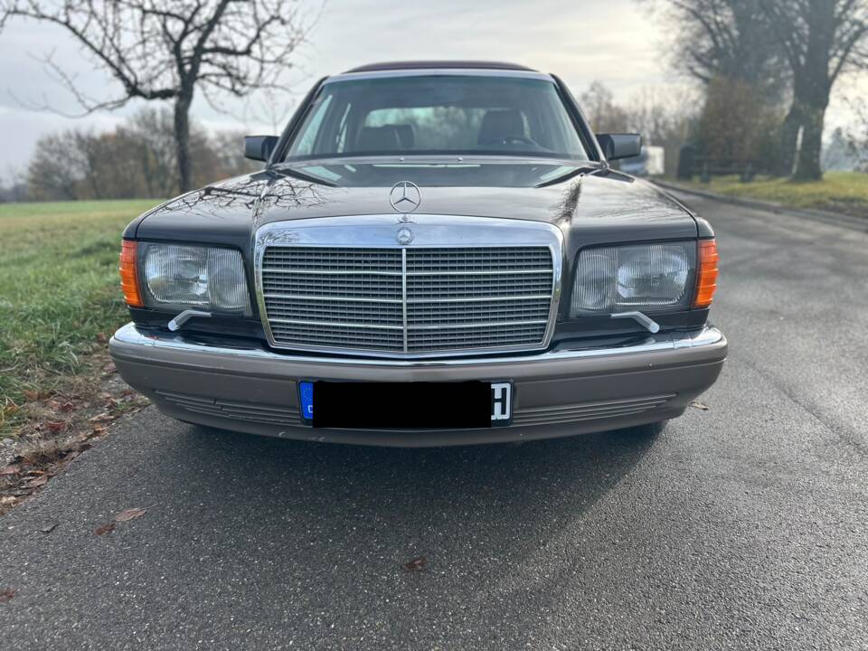 Bild 28/28 von Mercedes-Benz 500 SE (1990)