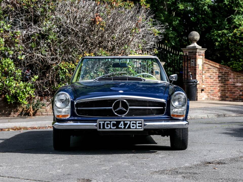 Bild 6/46 von Mercedes-Benz 230 SL (1966)