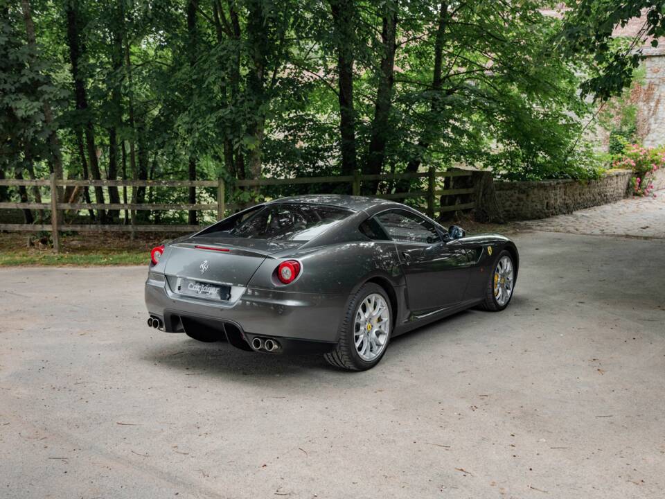 Image 4/50 de Ferrari 599 GTB Fiorano (2006)