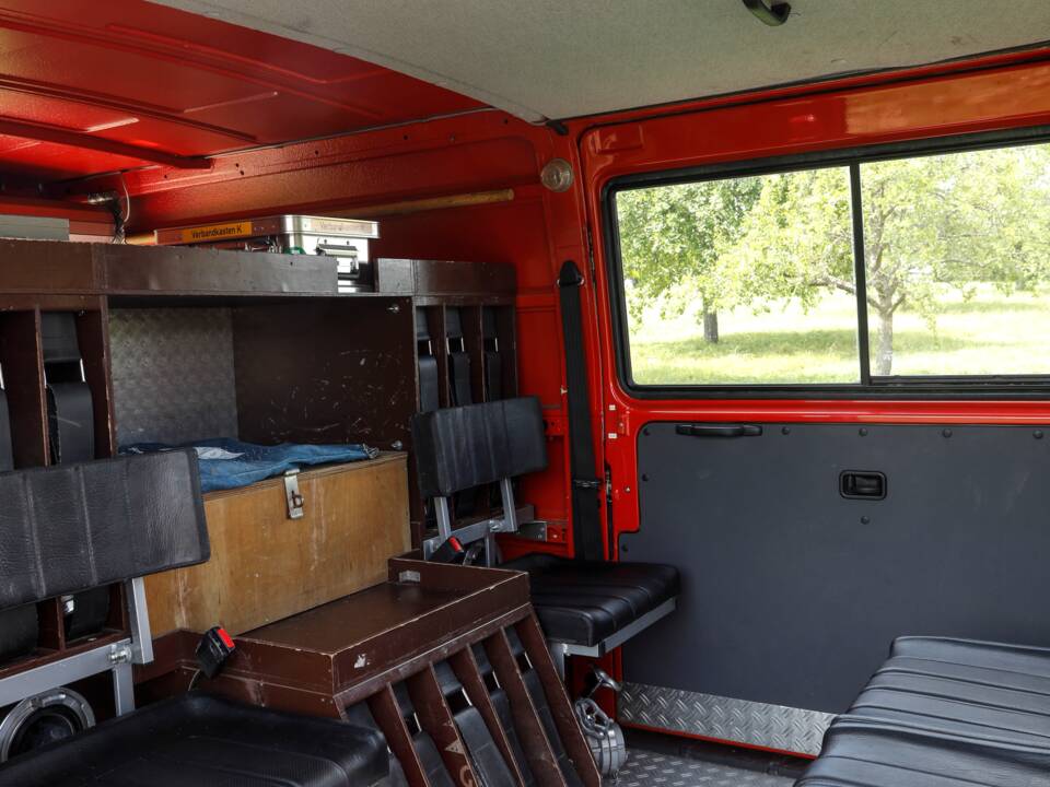 Bild 55/72 von Mercedes-Benz T1 310 (1993)