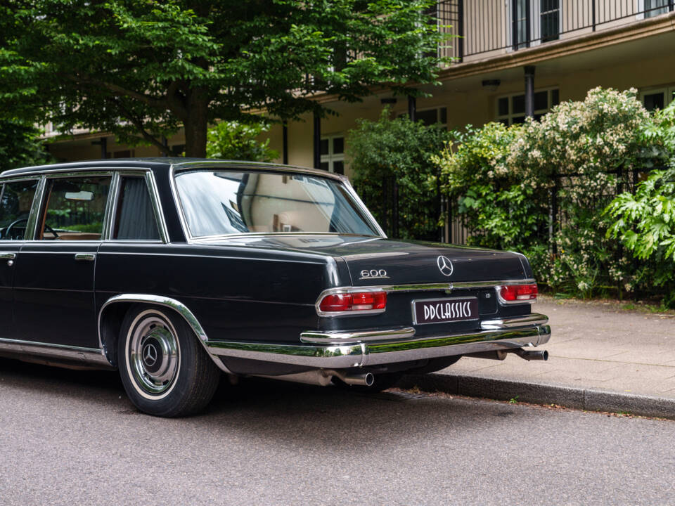 Image 12/21 of Mercedes-Benz 600 (1967)