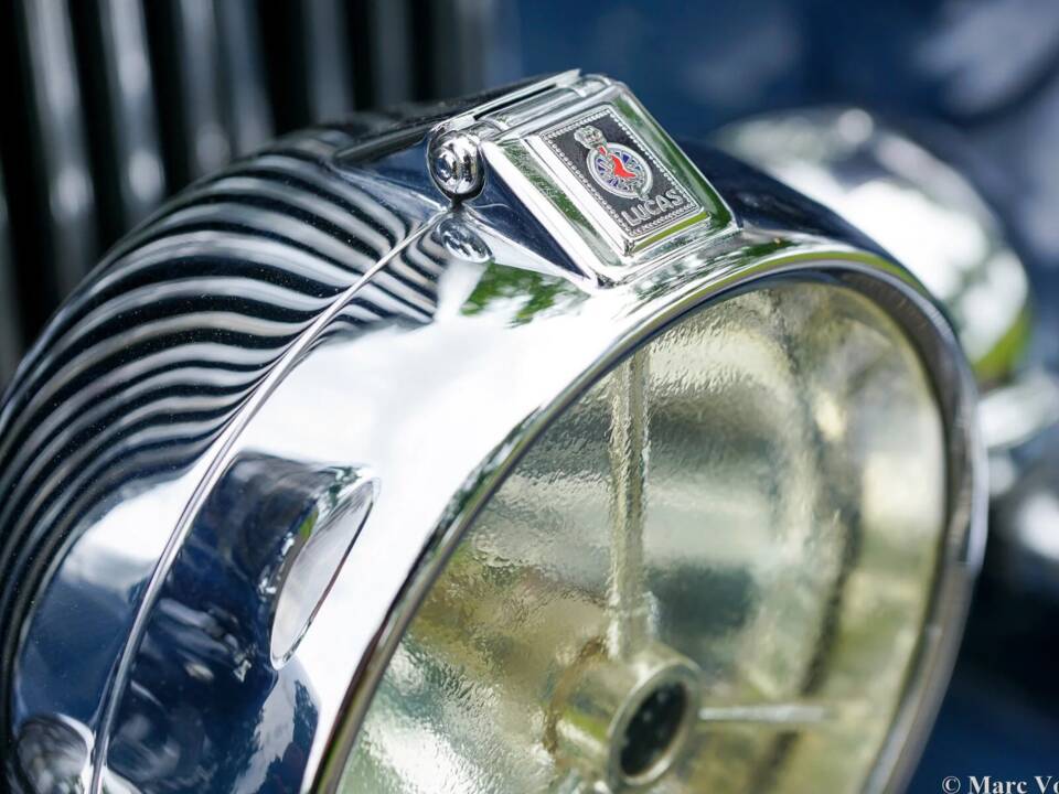 Image 33/59 of Bentley 4 1/4 Litre (1936)