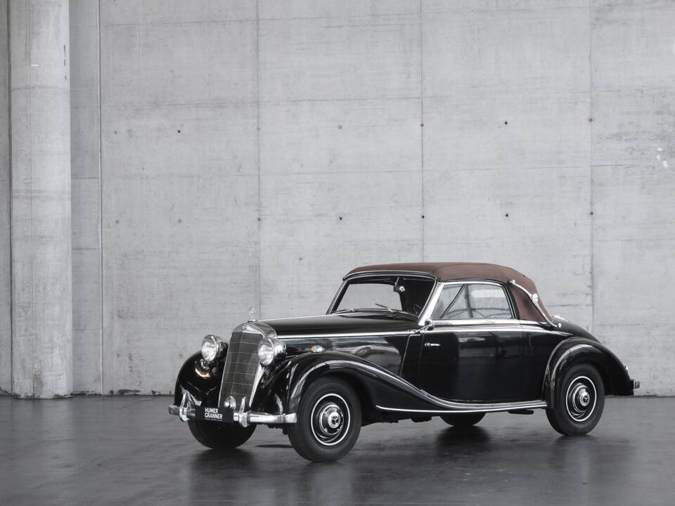Image 3/50 de Mercedes-Benz 170 S Cabriolet A (1951)