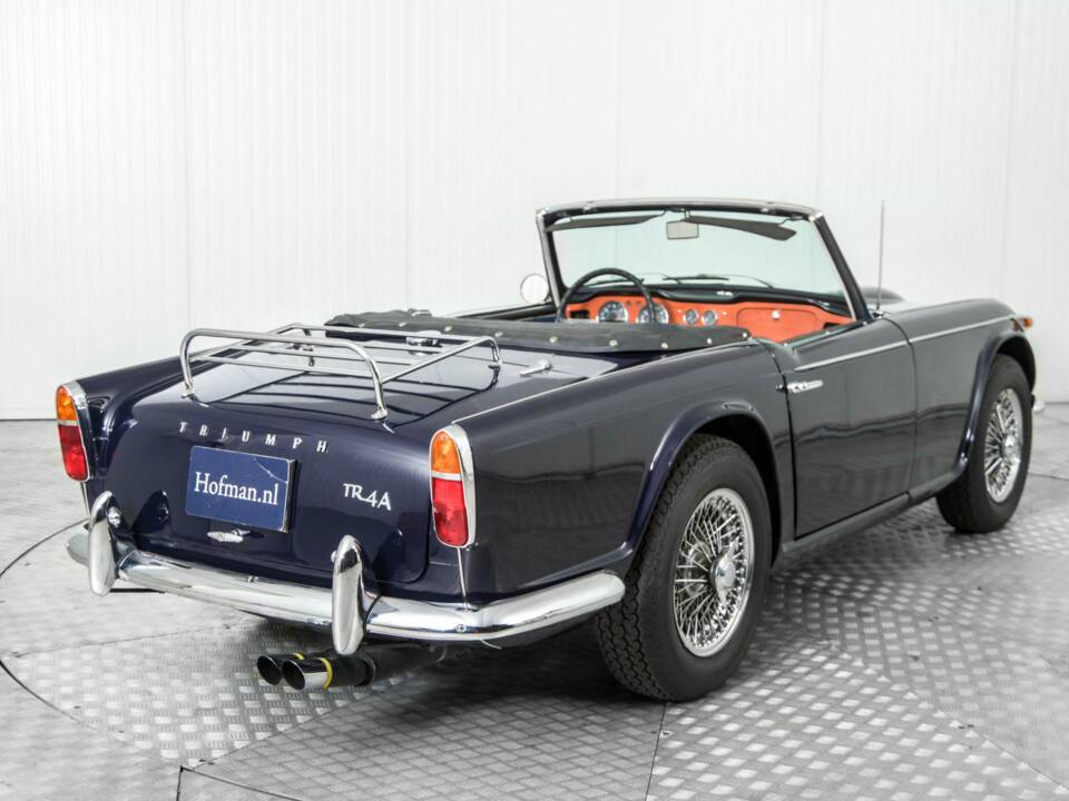 Afbeelding 26/50 van Triumph TR 4A (1967)