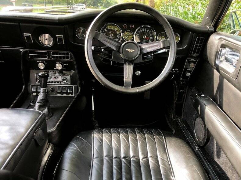 Immagine 30/42 di Aston Martin Vantage (1973)