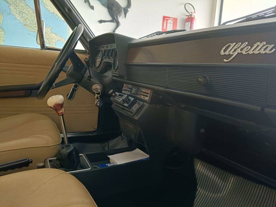 Image 40/50 of Alfa Romeo Alfetta 1.6 (1979)