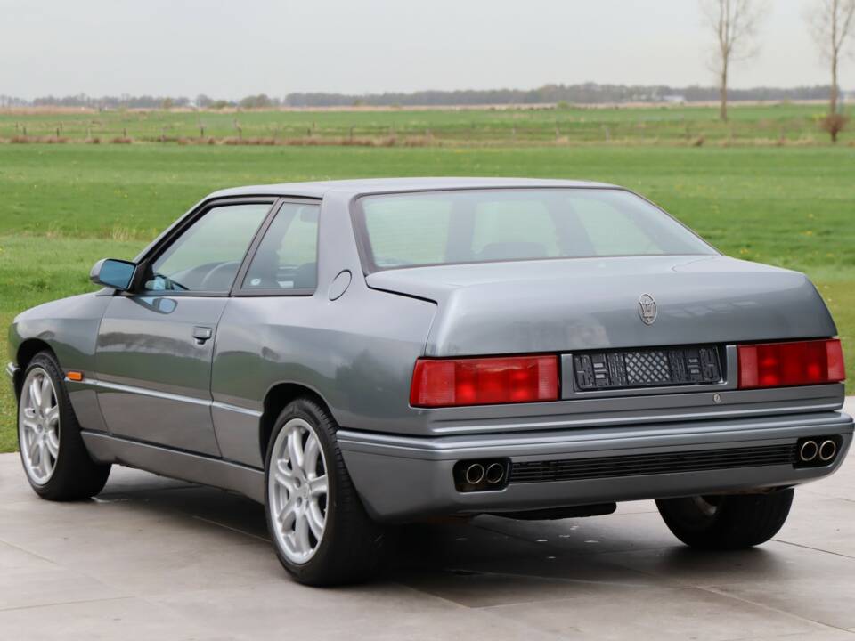 Bild 29/50 von Maserati Ghibli 2.0 (1995)