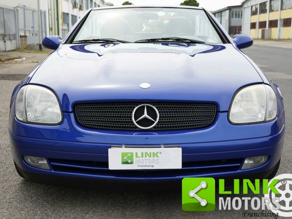 Bild 2/10 von Mercedes-Benz SLK 200 Kompressor (1998)