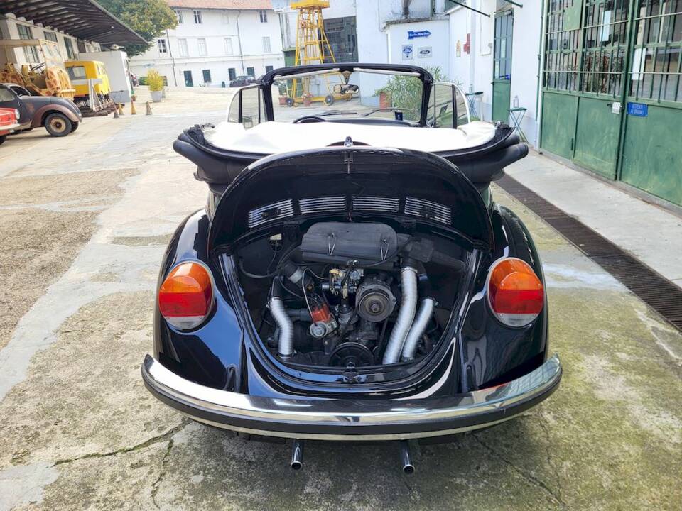 Immagine 43/47 di Volkswagen Käfer 1303 (1974)