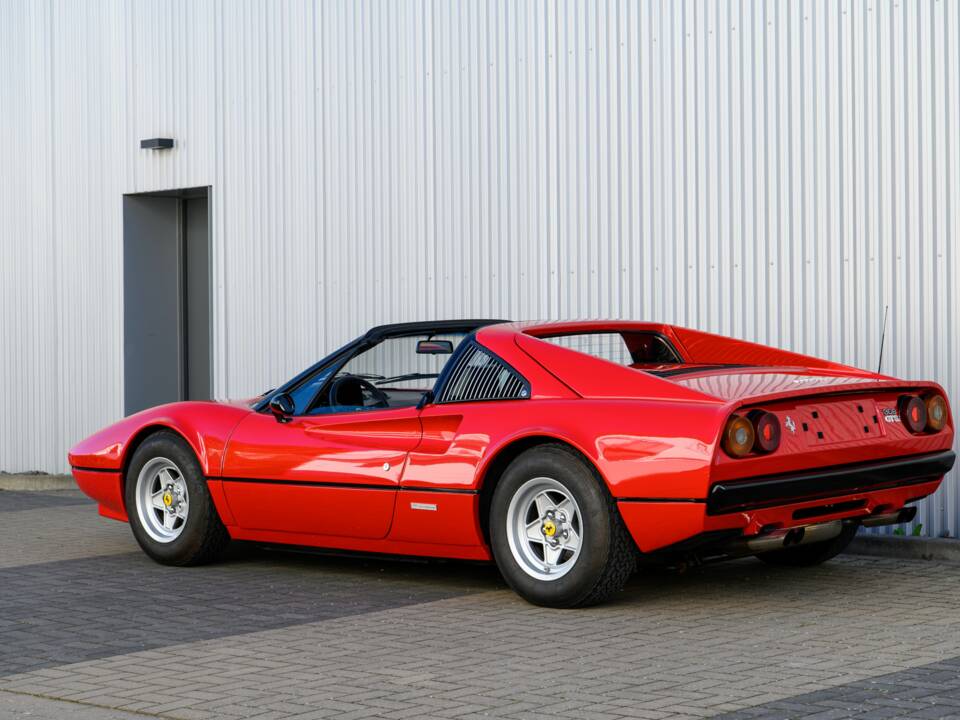 Bild 4/45 von Ferrari 308 GTSi (US) (1980)