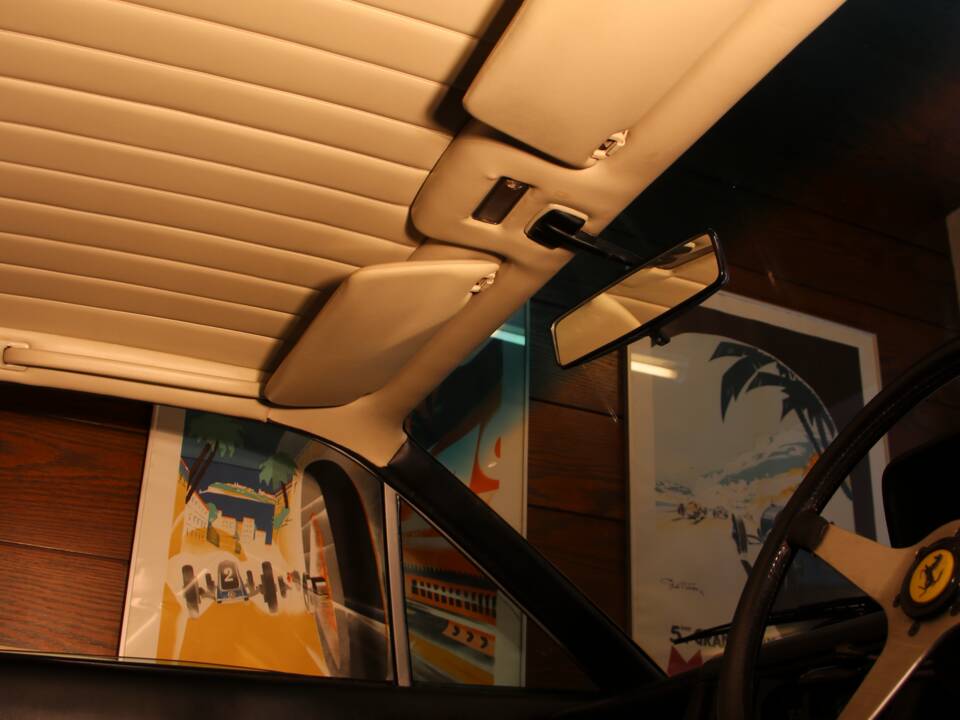 Immagine 28/34 di Ferrari 400 GT/4 2+2 (1977)