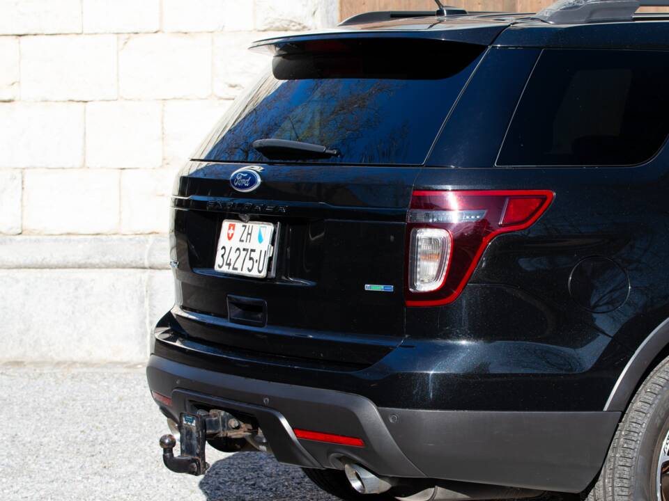 Immagine 8/18 di Ford Explorer 3.5 EcoBoost (2015)